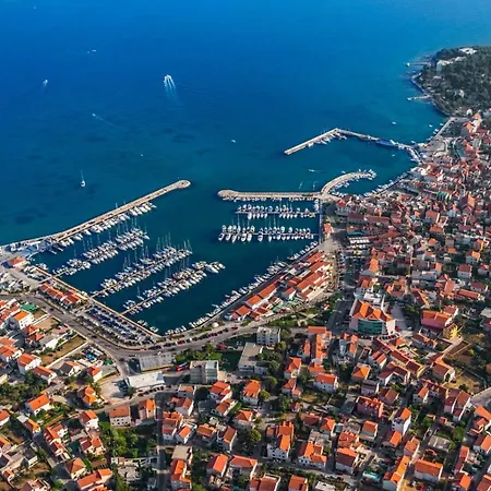 In With Terrace, Air Conditioning,wifi 4449-1