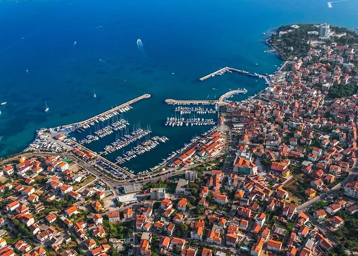 In With Terrace, Air Conditioning,wifi 4449-1